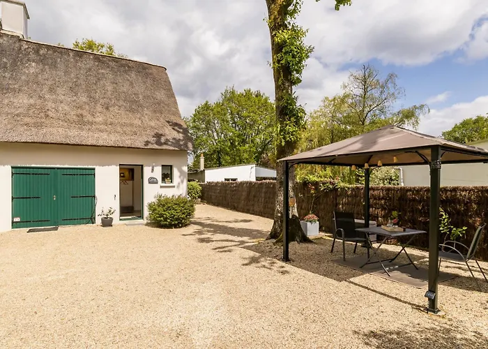 Typique Au Calme Avec Jardin Paysage Proche Guerande Et La Baule, Wifi Inclus - Fr-1-306-937