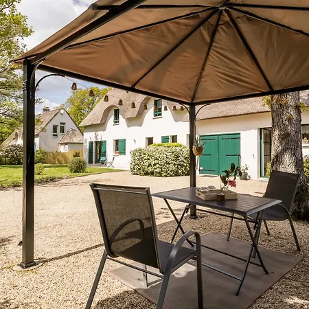 Typique Au Calme Avec Jardin Paysage Proche Guerande Et La Baule, Wifi Inclus - Fr-1-306-937 Vakantiehuis